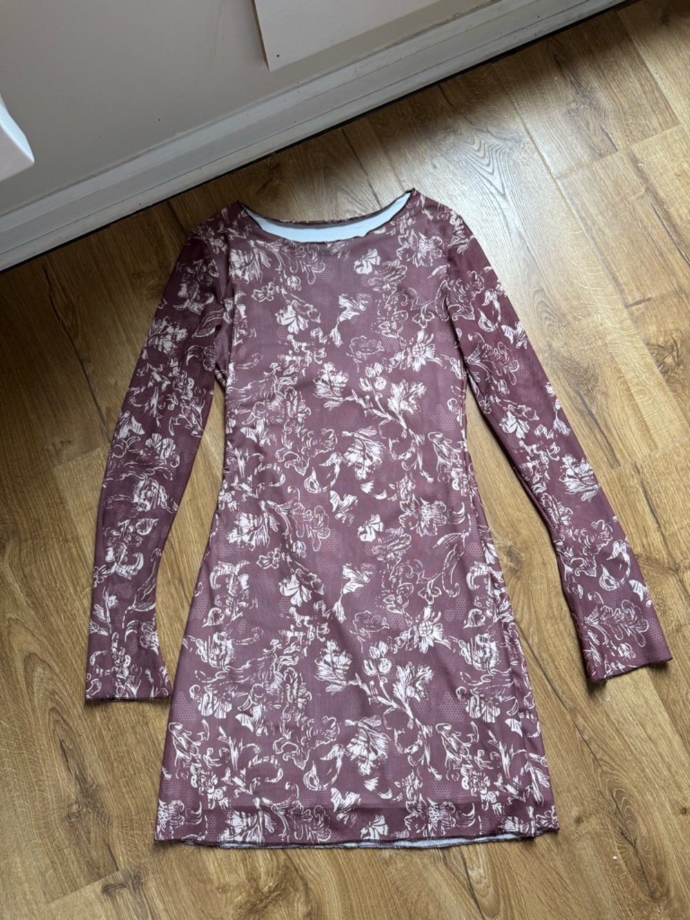 Long Sleeve Floral Bodycon Dress in Mauve